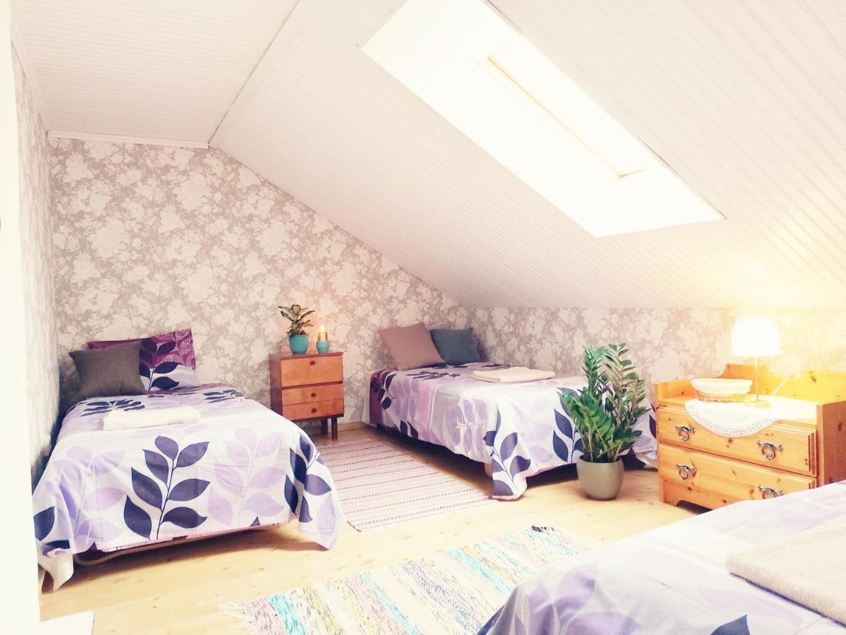 Ferienwohnung Kaerdla Retrovisiit Helmi Exterior foto